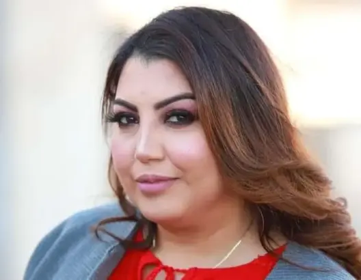 تتويج ماجدة زبيطة بجائزة أحسن تشخيص في مهرجان سطات