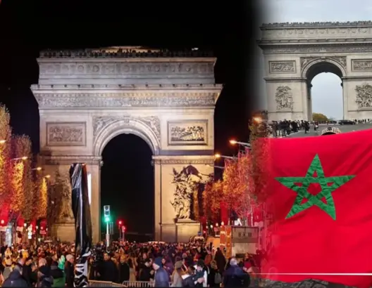 احتفال الجالية المغربية بباريس بتأهل الأسود للدور الثاني