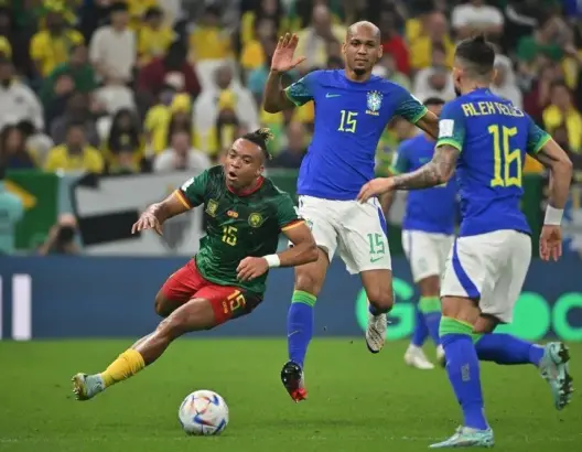 الكاميرون تهزم البرازيل وتودع المونديال وسويسرا تظفر ببطاقة التأهل