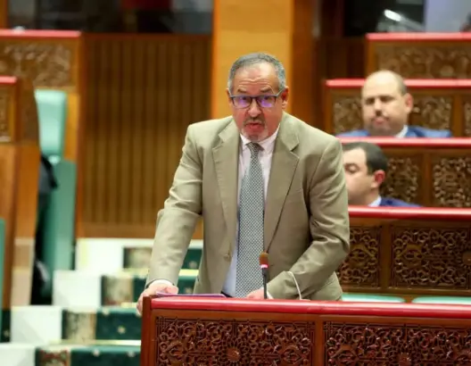 الأصالة والمعاصرة يقترح الاستعانة بالطاقة النووية لتحلية مياه البحر