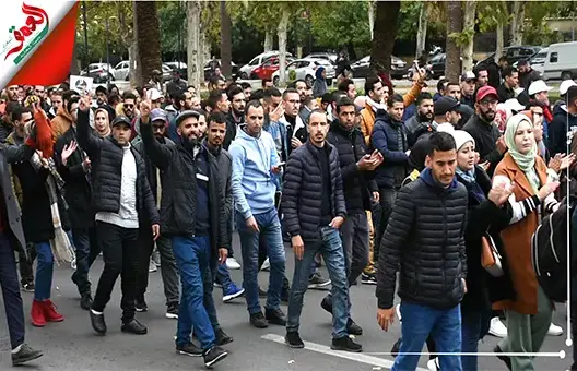 المتعاقدون بفاس يخرجون في مسيرة احتجاجية رفضا للتعاقد