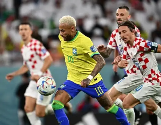 كرواتيا تخرج البرازيل من ربع نهائي المونديال بركلات الترجيح وتبلغ المربع الذهبي