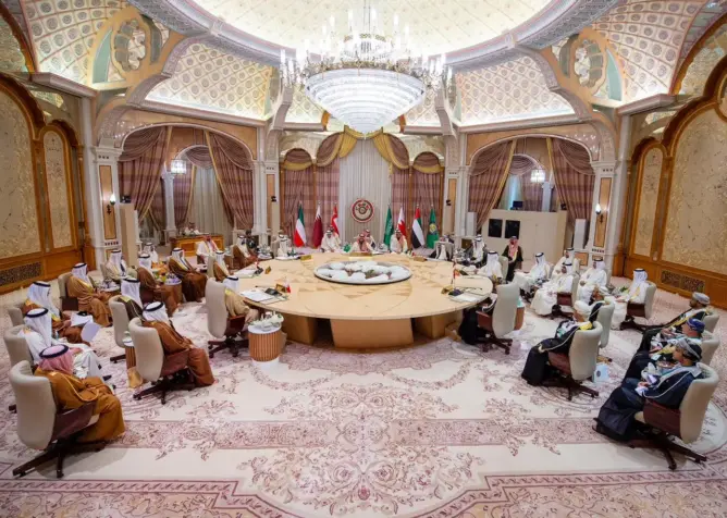 قمة الرياض تؤكد على الرغبة المشتركة في الارتقاء بالعلاقات العربية الصينية