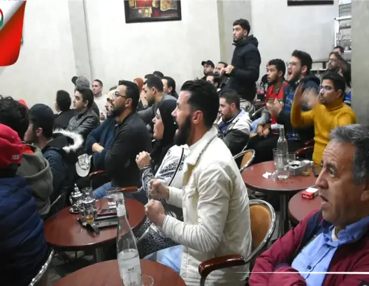 أجواء هستيرية عاشها الفاسيون خلال الشوط الأول من مباراة المغرب والبرتغال