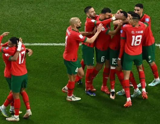 أسود الأطلس يبحثون عن فوز تاريخي ضد راقصي السامبا لتأكيد ملحمة المونديال