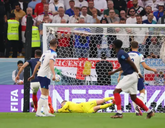 المغرب يصطدم بفرنسا في المربع الذهبي للمونديال بعد إطاحتها بإنجلترا