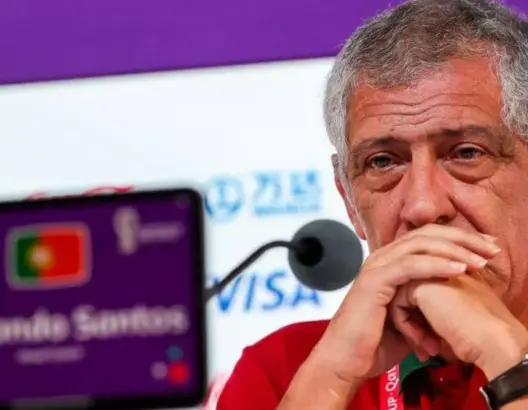 بعد الإقصاء من المونديال.. فرناندو سانتوس يغادر منصبه كمدرب للمنتخب البرتغالي