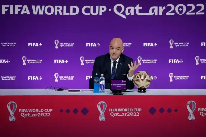 رئيس الفيفا: الإنجاز التاريخي للمغرب ليس صدفة والأسود قدموا كرة ممتعة