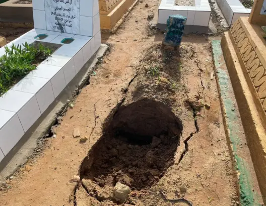 نبش قبر والعبث بجثة يقود إلى توقيف شخص بإفران