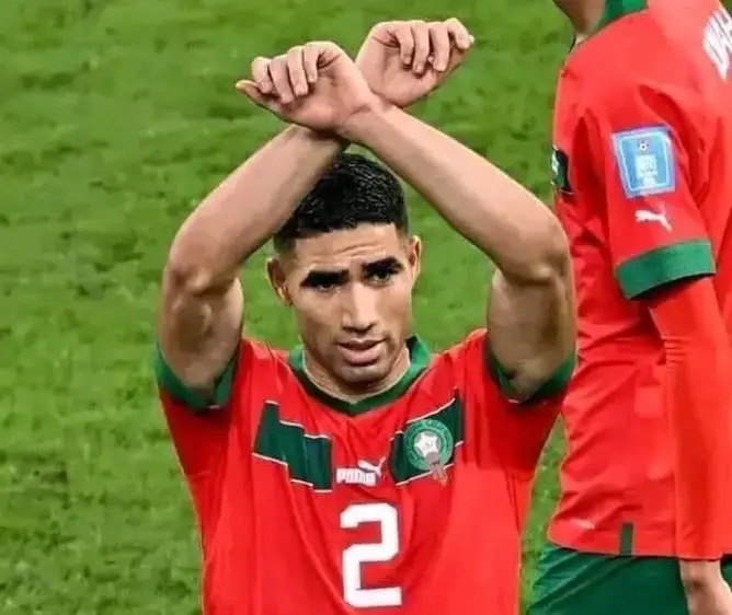 الادعاء الفرنسي يوجه رسميا تهمة الاغتصاب لأشرف حكيمي