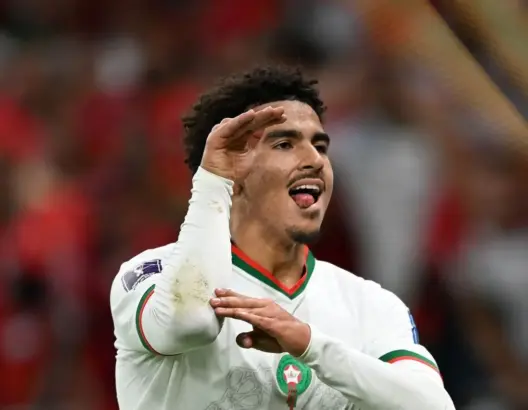 جامعة الكرة تقاضي موقعا إلكترونيا اتهم أبو خلال بنشر السلفية داخل المنتخب