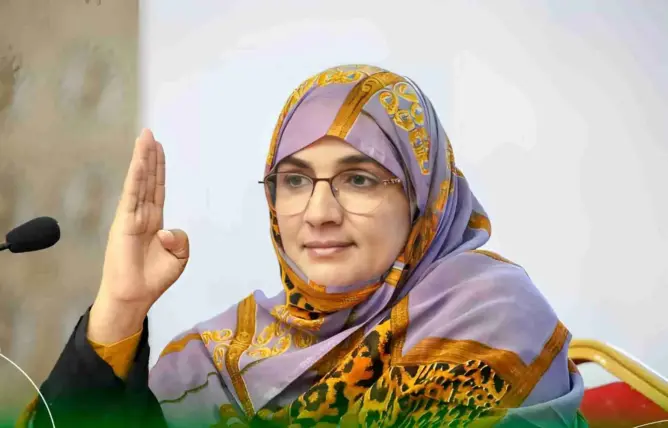 سابقة .. إسلاميو مورتانيا ينتخبون سيدة لرئاسة المؤتمر الرابع للحزب