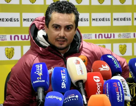 مدرب نهضة بركان سعيد بالتعادل أمام “الماص”