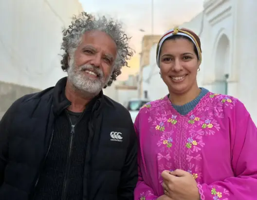 “حكاية ميم” يسافر بـ”لمكيمل” إلى طفولة المخرج حكيم بلعباس