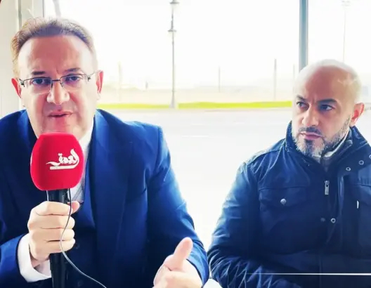 اشتروا شققهم وتفاجؤوا برهنِها لبنك.. زبناء يتهمون مقاولا في طنجة بالنصب ويجرونه للقضاء (فيديو)