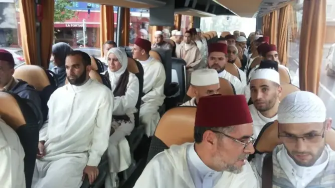السفارة الفرنسية تكشف حقيقة حرمان وعاظ وأئمة مغاربة من التأشيرة