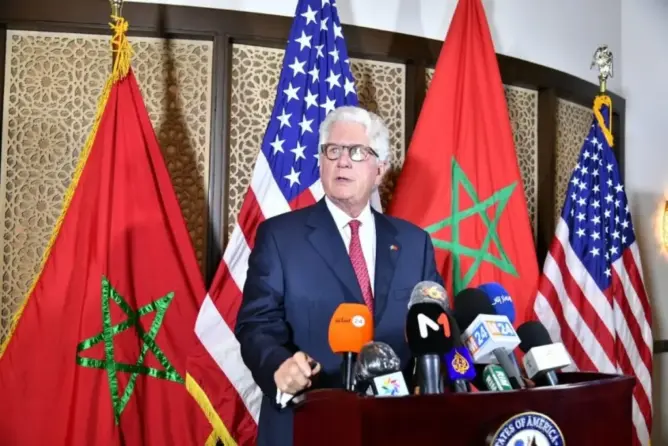 دبلوماسي أمريكي: إنجازات الملك محمد السادس جعلت من المغرب منارة للتنمية والاستقرار بإفريقيا