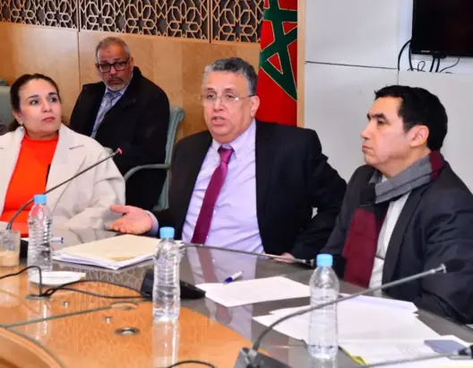 وهبي يتنازل عن متابعة “غشاشين” في امتحان المحاماة ويتشبث بمقاضاة راسب