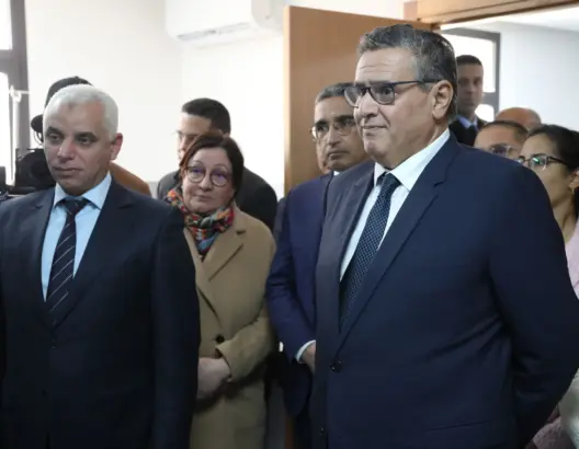 نقابة مخاريق تطلب من أخنوش التحكيم في نقاط خلافية مع وزارة الصحة