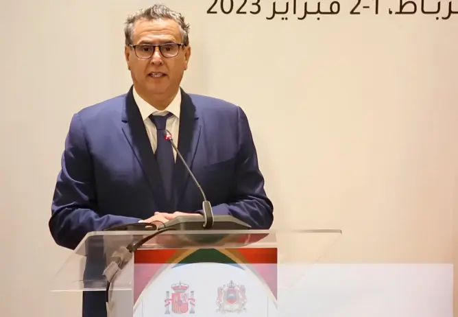 بايتاس: أخنوش متوعك في الركبة وحالته الصحية لا تستدعي القلق