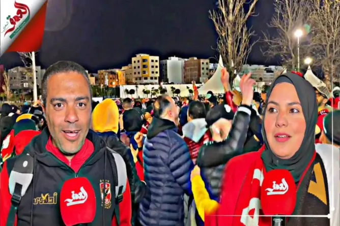 بتأهله لنصف نهائي الموندياليتو..فرحة واحتفالات جمهور الأهلي المصري لحظة خروجهم من ملعب طنجة