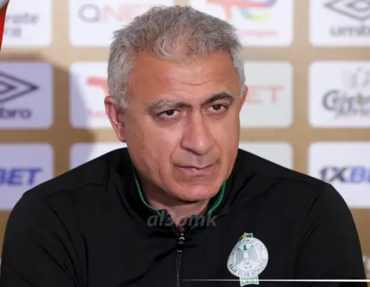 مدرب الرجاء يؤكد ضرورة تحقيق الفوز في أول مباراة بعصبة الأبطال