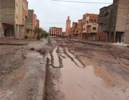 الأمطار تغرق شوارع ورزازات وتعري هشاشة البنية التحتية
