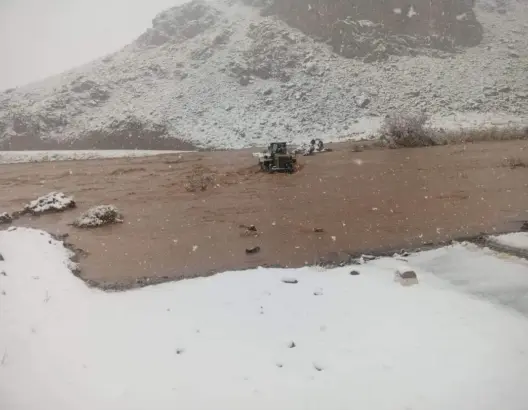 إنقاذ 3 أشخاص حاصرتهم السيول بواد “أيت ضوشن” نواحي ورزازات