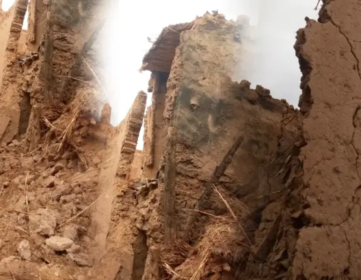 مصرع سيدة ثلاثينية في انهيار منزل طيني نواحي زاكورة