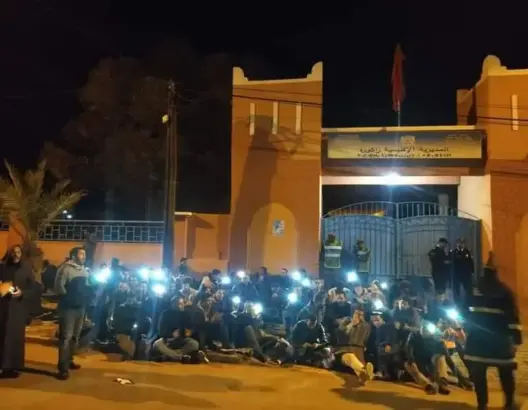 القوات العمومية تفض اعتصام أساتذة وأطر الدعم المتعاقدين بزاكورة