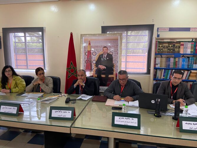 أعضاء المكتب التنفيذي للمركز الديمقراطي المغربي للدراسات والأبحاث