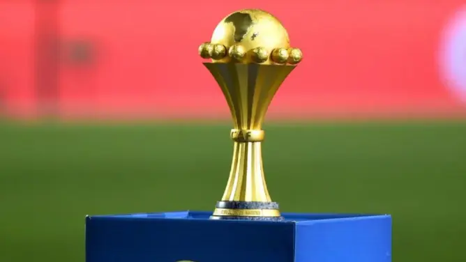 “جون أفريك”: الدبلوماسية الرياضية تقرّب المغرب من تنظيم كأس إفريقيا 2025
