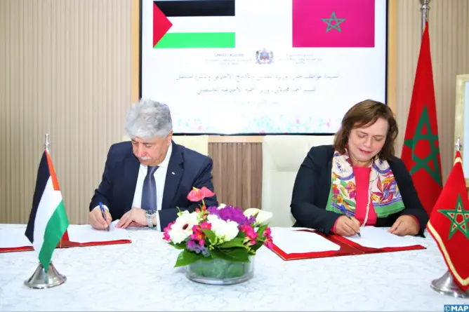 المغرب وفلسطين يوقعان مذكرة تفاهم لتعزيز التعاون في مجالات التضامن والأسرة