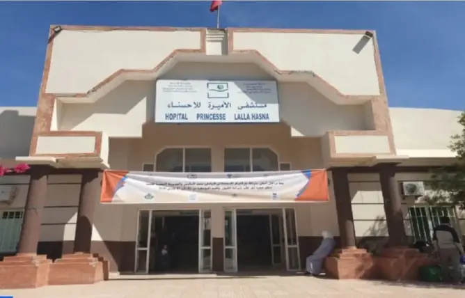 وِلادة في حديقة مستشفى اليوسفية تثير غضبا عارما والوزارة تفتح تحقيقا