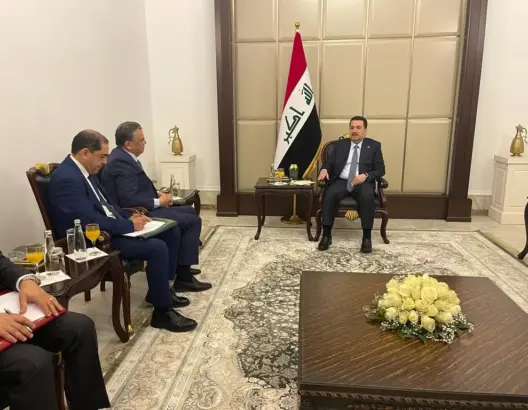 وهبي يصل إلى بغداد ويضع التجربة المغربية رهن إشارة العراق