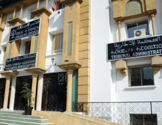 المحكمة الإدارية تعزل رئيس جماعة بطنجة بسبب خروقات في التعمير