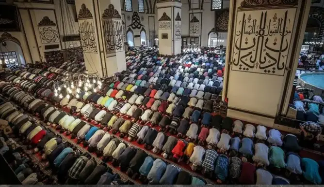 المغرب يرسل بعثة دينية من 144 إماما وواعظا إلى 9 دول غربية خلال رمضان