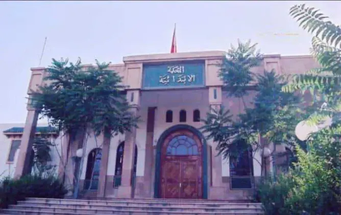 “100 درهم” تتسبب في حبسِ طبيب جماعة صفرو وإدانة نائب الرئيس