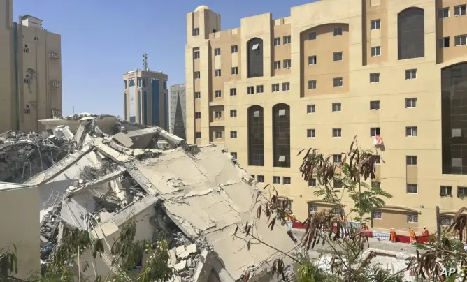 مصرع مواطن مغربي في انهيار مبنى سكني من 4 طوابق بقطر
