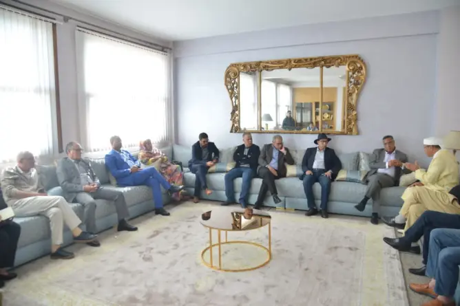 هيئتان مهنيتان تنددان بمحاولة السطو على التنظيم الذاتي للصحافة وتطالبان بتجميد مشروع “استئصالي”