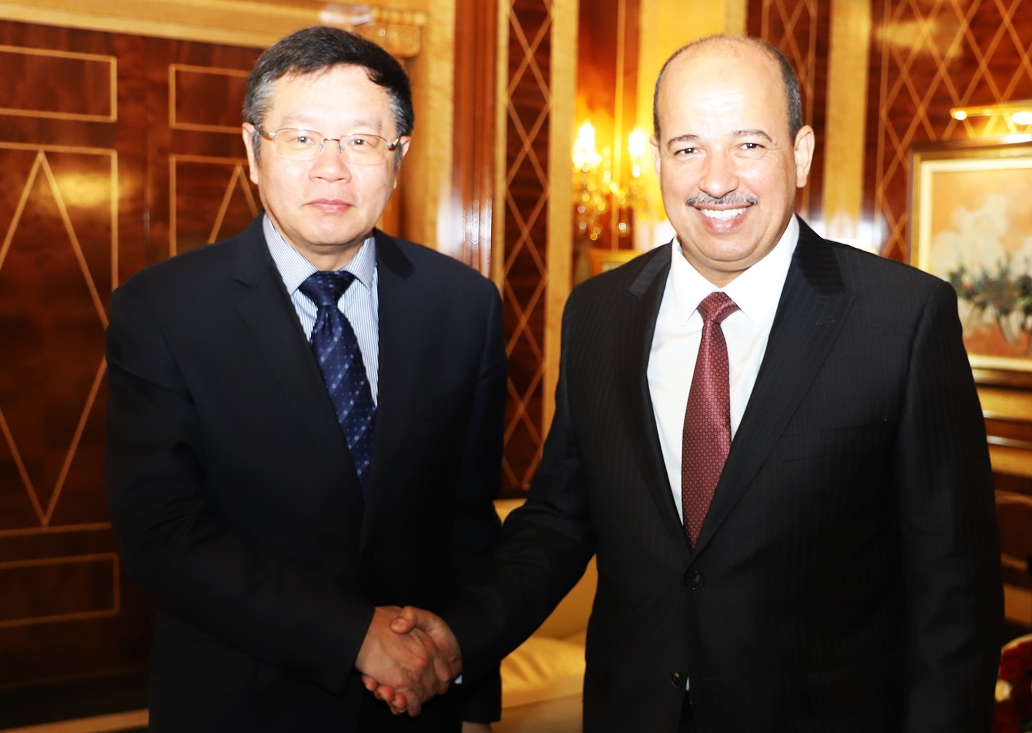 ميارة يبحث مع السفير الصيني سبل تعزيز التعاون البرلماني بين البلدين