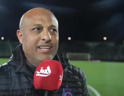 طارق مصطفى يكشف لـ”العمق” حقيقة تلقيه عرضا من الزمالك المصري وأندية عربية (فيديو)