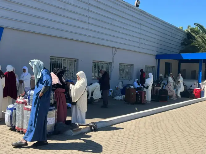 تطورات في قضية معتمري مراكش.. “العمق” تكشف “تلاعبات” وكالة الأسفار على أزيد من 170 مُعتمر