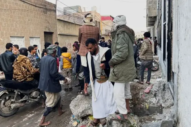 مقتل 85 يمنيا في تدافع خلال توزيع مساعدات بصنعاء