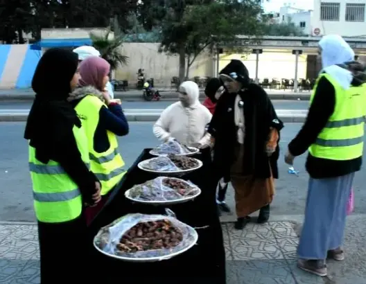 أزيد من 150 شاب وشابة تطوعوا لتنظيم صلاة العيد بمصلى بندباب بفاس