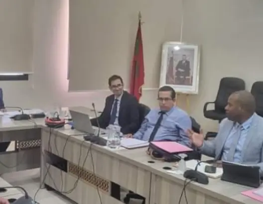 الوزارة تلتقي بالنقابات وتبدأ مناقشة أبواب النظام الجديد