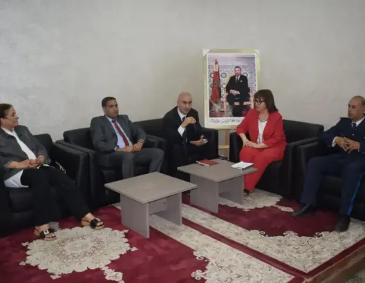 نزلاء سجن بني ملال يناقشون “علبة الأقنعة”