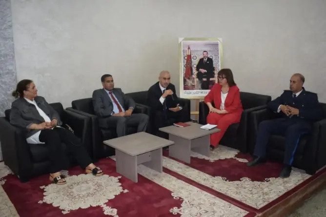 نزلاء سجن بني ملال يناقشون “علبة الأقنعة”