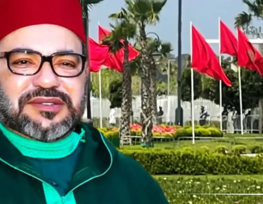 طنجة تتزين استعدادا لاستقبال الملك محمد السادس