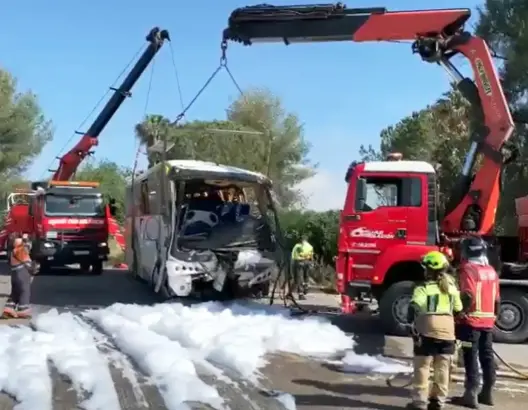 مصرع عاملة مغربية بإسبانيا وإصابة 24 أخريات.. وقنصلية المغرب تحدث خلية أزمة